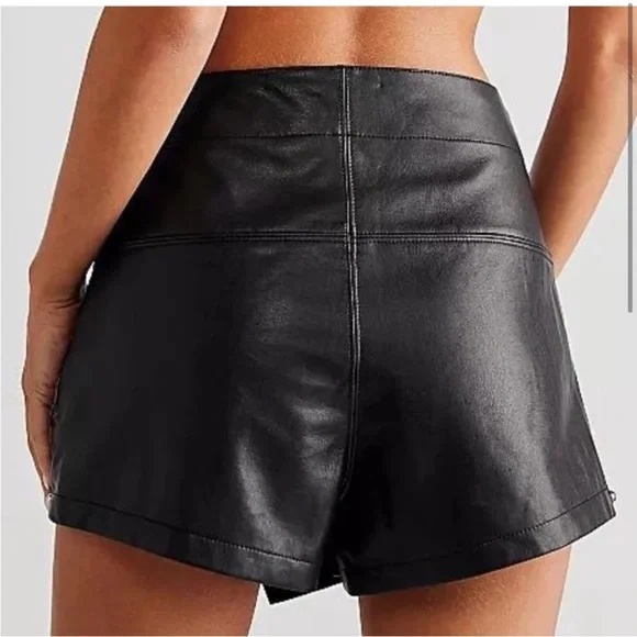 Free People Emmy Studded Black Mini Skort Faux Leather Size 8 - Picture 4 of 10